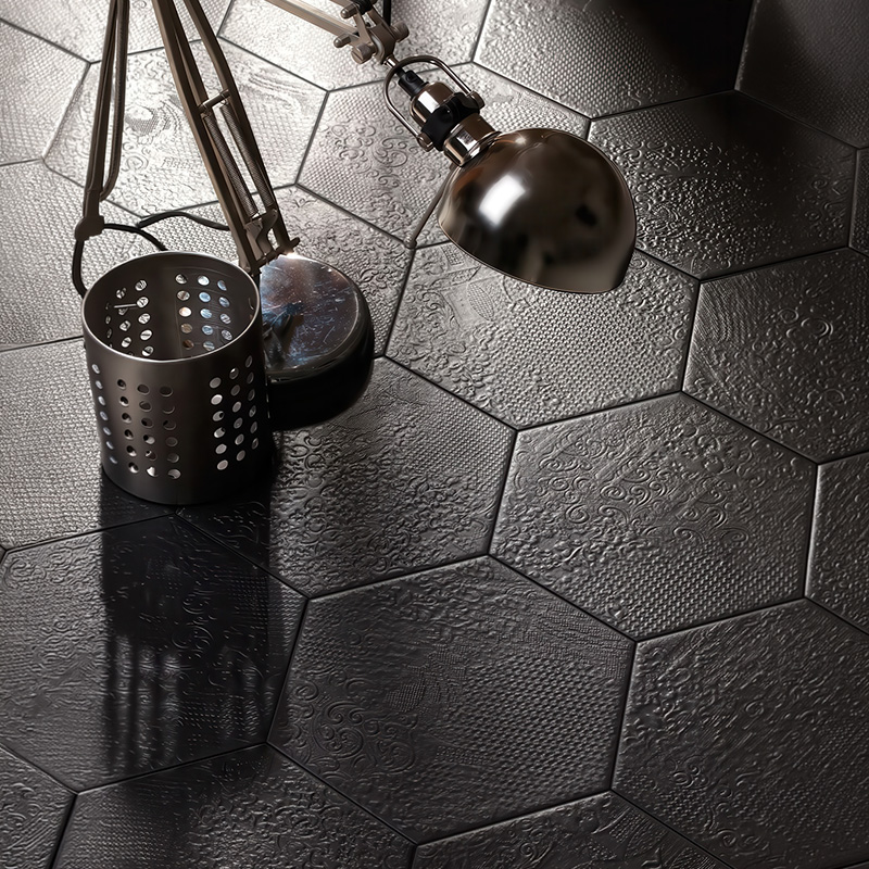 Milano Black Hexagon 25×22